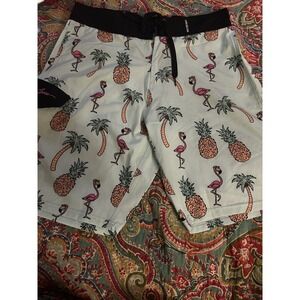 Maui and‎ Sons Size 30 Swim Trunks